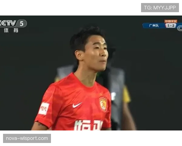 韦世豪又在更衣室摔手机了？这脾气真没谁了